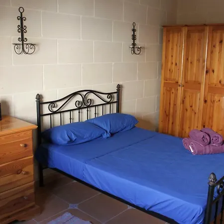 Ta' Frencu 3 Bed With Open Country Views * ガルブ
